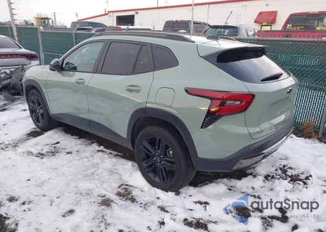 2025 Chevrolet Trax Fwd Activ z USA, uszkodzony, nr VIN KL77LKEP6SC112355